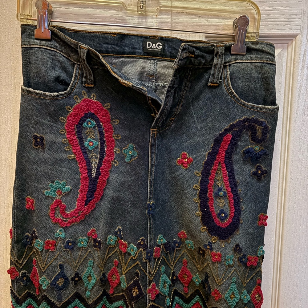 D&G Denim Skirt with Colorful Embroidery vintage fashion